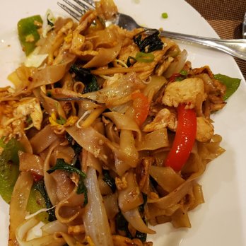 Chada Thai Restaurant - Pad kee maow - Thai Near Me - Mt Juliet, Tennessee Chada Thai Restaurant - Pad kee maow - Thai Near Me - Mt Juliet, Tennessee