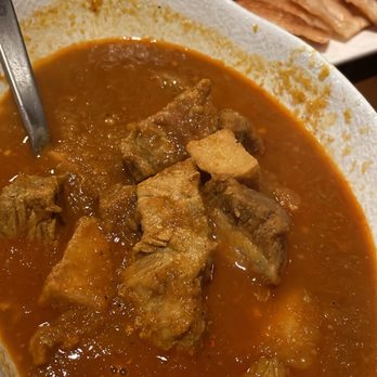 Aung Burma - Chicken Traditional Red Curry with Chicken - Burmese Near Me - Concord, California