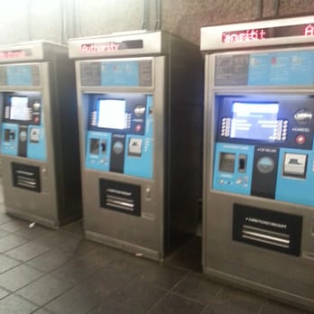 CTA - Rosemont - Train Stations Near Me - Rosemont, Illinois