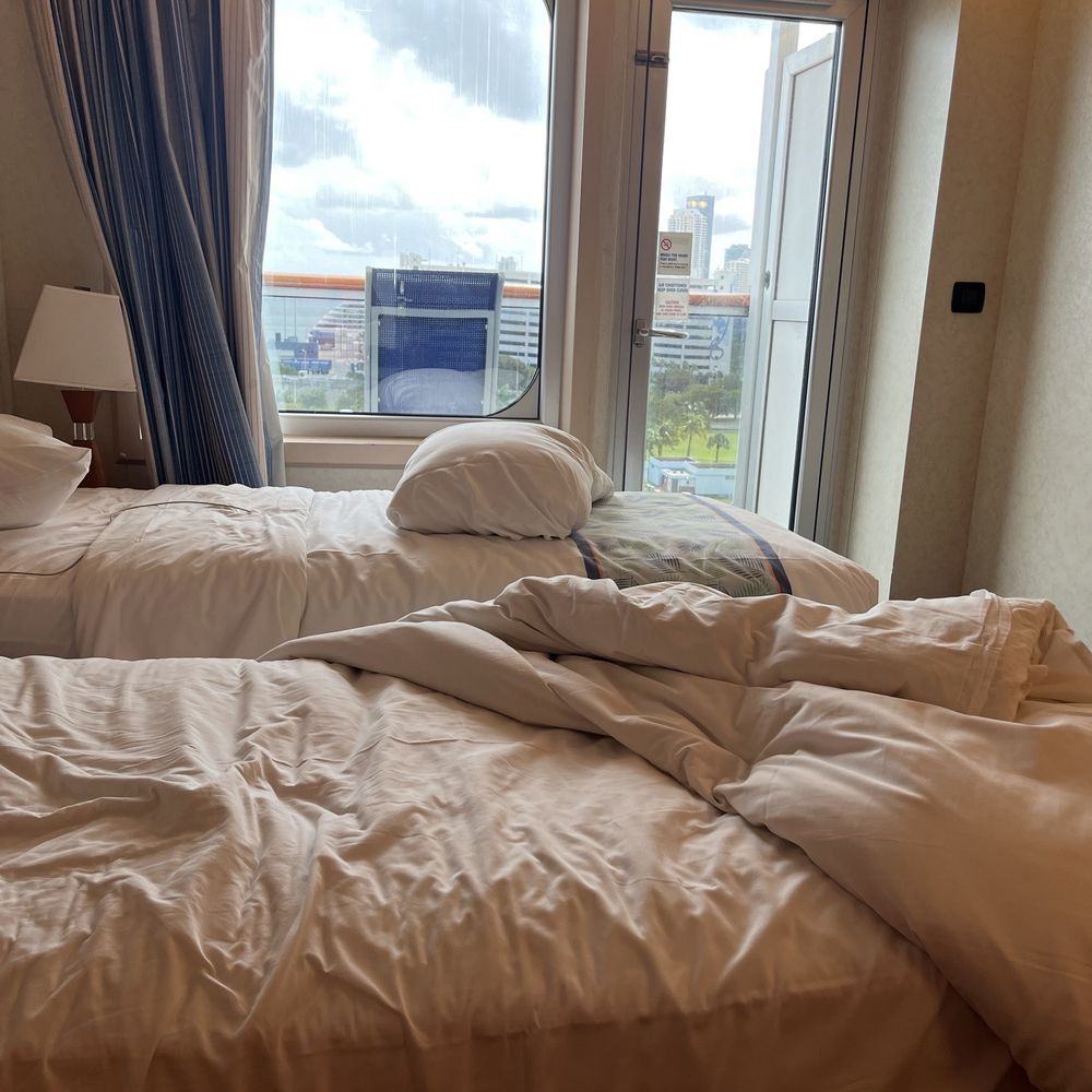 Balcony room