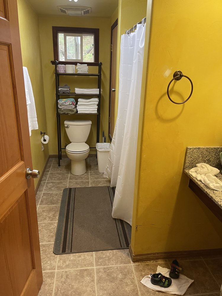 RIVER FRONT CABINS Updated August 2024 164 Photos & 57 Reviews