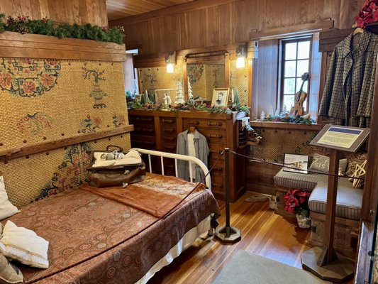 Gillette Castle by null