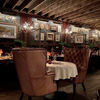 Ciccio Mio - Inside - Italian Near Me - Chicago, Illinois Ciccio Mio - Inside - Italian Near Me - Chicago, Illinois
