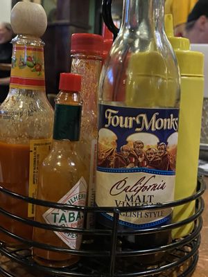 Ben 'N Nick's Bar & Grill by null