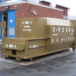 30 yard portable compactor with enclosed hopper