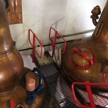 Edradour Distillery - Distilleries Near Me