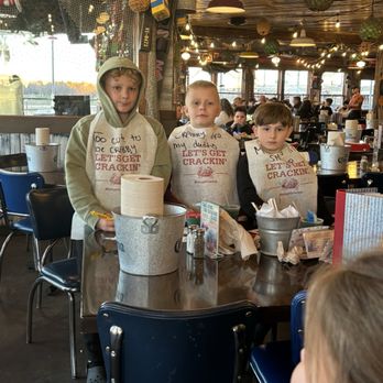 Joe's Crab Shack - Seafood Near Me - Louisville, Kentucky
