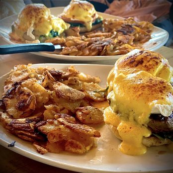 Sunshine Breakfast Bar - Steak and Florentine benedict - Breakfast & Brunch Near Me - Phoenix, Arizona Sunshine Breakfast Bar - Steak and Florentine benedict - Breakfast & Brunch Near Me - Phoenix, Arizona