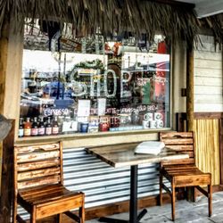 Captain Curt's Gift Shop - Now with a coffee shop