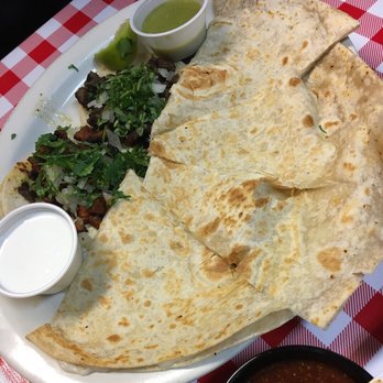 Jarochos Restaurant - Mexican Near Me - Layton, Utah
