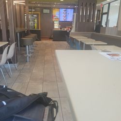McDonald's - Inside