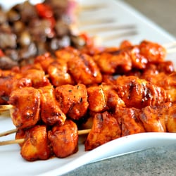 Lindleys Catering - Beef & Chicken Skewers