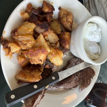 Jo Jo Apples - Steak & Eggs Platter - Breakfast & Brunch Near Me - Point Lookout, New York