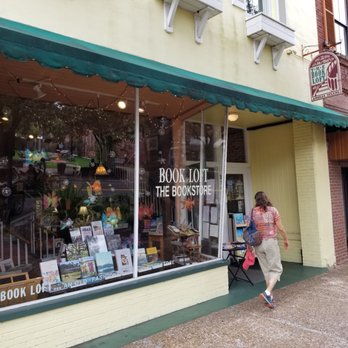 The Book Loft - Entrance to The Book Loft - Bookstores Near Me - Fernandina Beach, Florida The Book Loft - Entrance to The Book Loft - Bookstores Near Me - Fernandina Beach, Florida