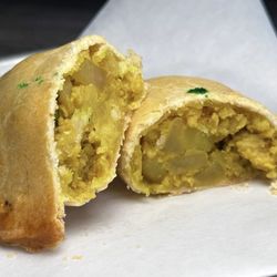 Munch Thai Food & Sweet Tea - Thai chicken yellow curry empanadas