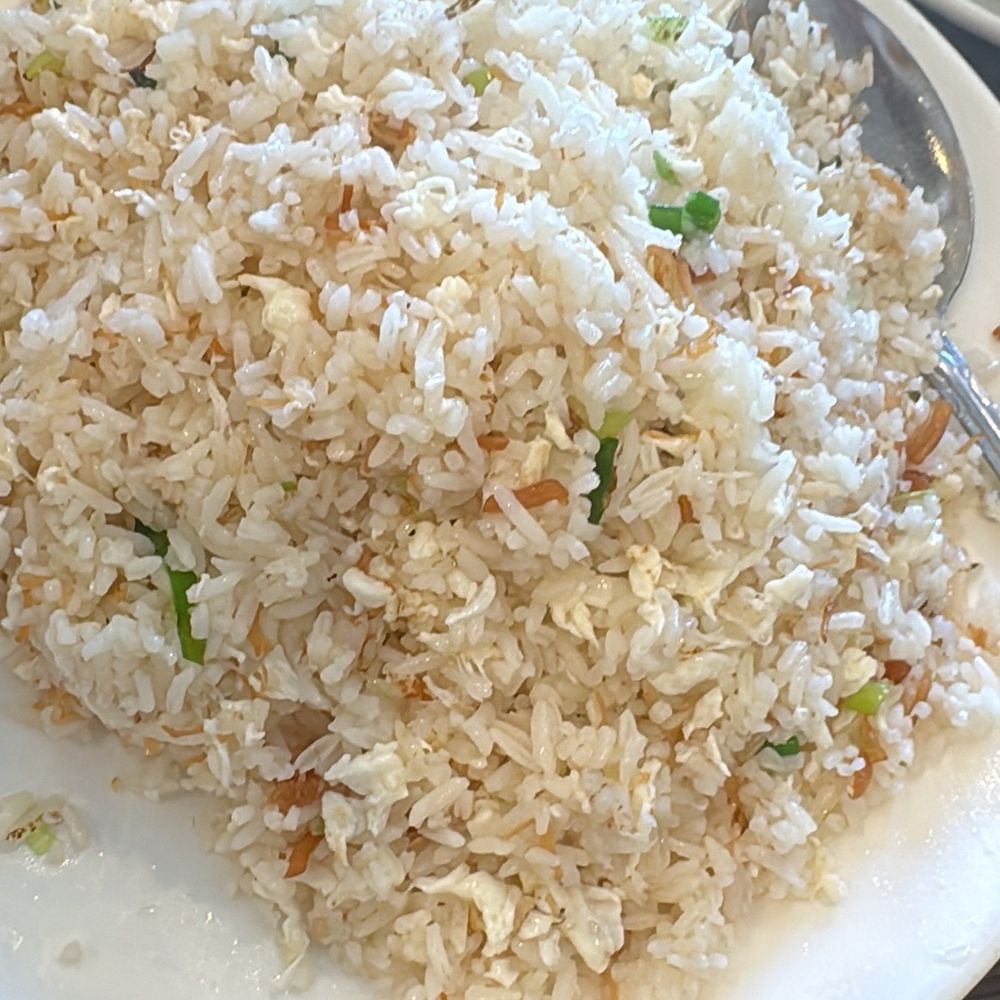 Cheung Hing Restaurant - L30. Dry Scallop Fried Rice with Egg White - Chinese Near Me - Millbrae, California Cheung Hing Restaurant - L30. Dry Scallop Fried Rice with Egg White - Chinese Near Me - Millbrae, California