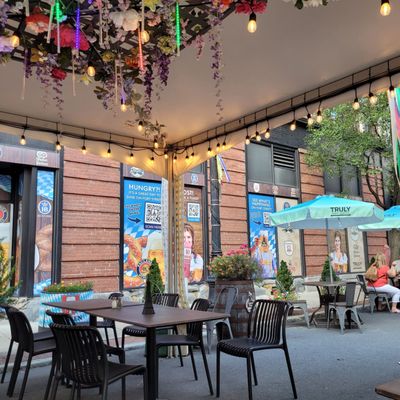 Student Prince Cafe and The Fort by null