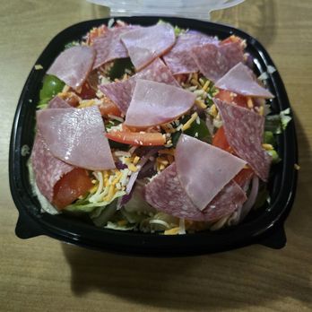 Indy Pizza Pro - Meat Lover Salad - Pizza Near Me - Indianapolis, Indiana Indy Pizza Pro - Meat Lover Salad - Pizza Near Me - Indianapolis, Indiana