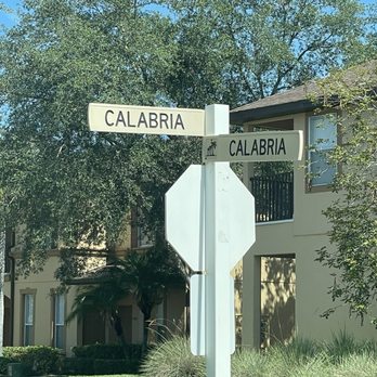 Regal Palms Resort & Spa - Example of the confusing street signs - Resorts Near Me - Davenport, Florida Regal Palms Resort & Spa - Example of the confusing street signs - Resorts Near Me - Davenport, Florida