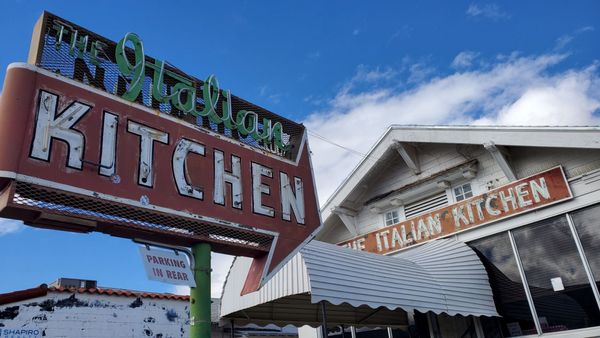 The Italian Kitchen by null