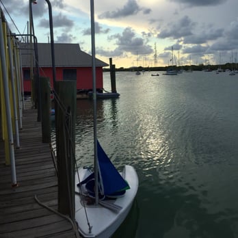 Dockside Tropical Cafe - Enjoying the view this evening with a nice harbor breeze, a Bushwhacker and live music. - Caribbean Near Me - Marathon, Florida