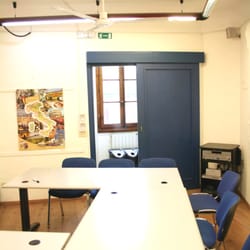 Scuola Toscana - Italian Language School in Italy: Scuola Toscana Firenze, classroom E, 3rd floor