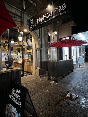 Peaked Pies Vancouver by null