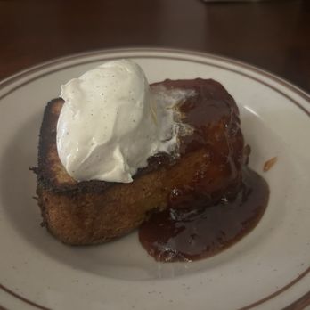 Le Hut Dinette - bread pudding - Wine Bars Near Me - Santa Ana, California Le Hut Dinette - bread pudding - Wine Bars Near Me - Santa Ana, California