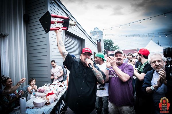 COCHON KING Food Truck “The Pig Truck” by null