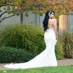 Mia Bella The Label - Loved the low back with corset- Allure dress