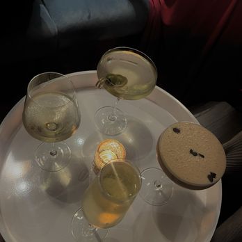 The XO Bar - Cocktail Bars Near Me - Providence, Rhode Island