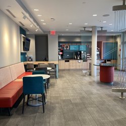 avid hotel Brooklyn - Dyker Heights