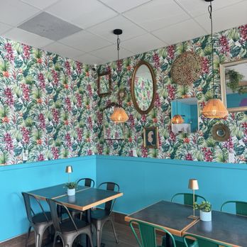 Teaside Tapioca - Interior - Juice Bars & Smoothies Near Me - Galveston, Texas Teaside Tapioca - Interior - Juice Bars & Smoothies Near Me - Galveston, Texas