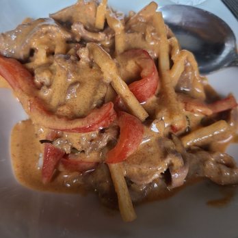 Asian Mint - Beef red curry - Asian Fusion Near Me - Dallas, Texas