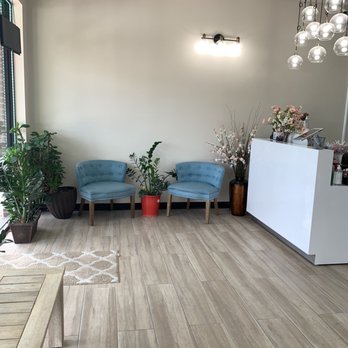 HV Nails Studio - Entrance - Nail Salons Near Me - Fishers, Indiana