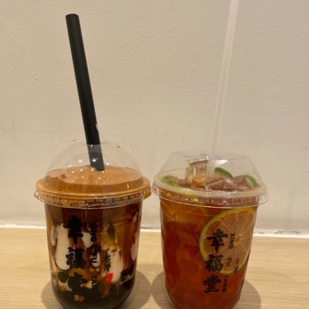 Xing Fu Tang - Damascus Rose Tea (Right), Dalgona Coffee Milk Tea (Left) - Bubble Tea Near Me - Flushing, New York Xing Fu Tang - Damascus Rose Tea (Right), Dalgona Coffee Milk Tea (Left) - Bubble Tea Near Me - Flushing, New York