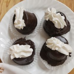 Davison Home Bakery - Cream-filled Cupcakes...way better than hostess