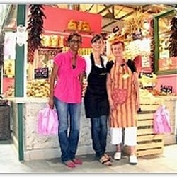 coté papilles  les halles - produits de qualité et convivialité assuré