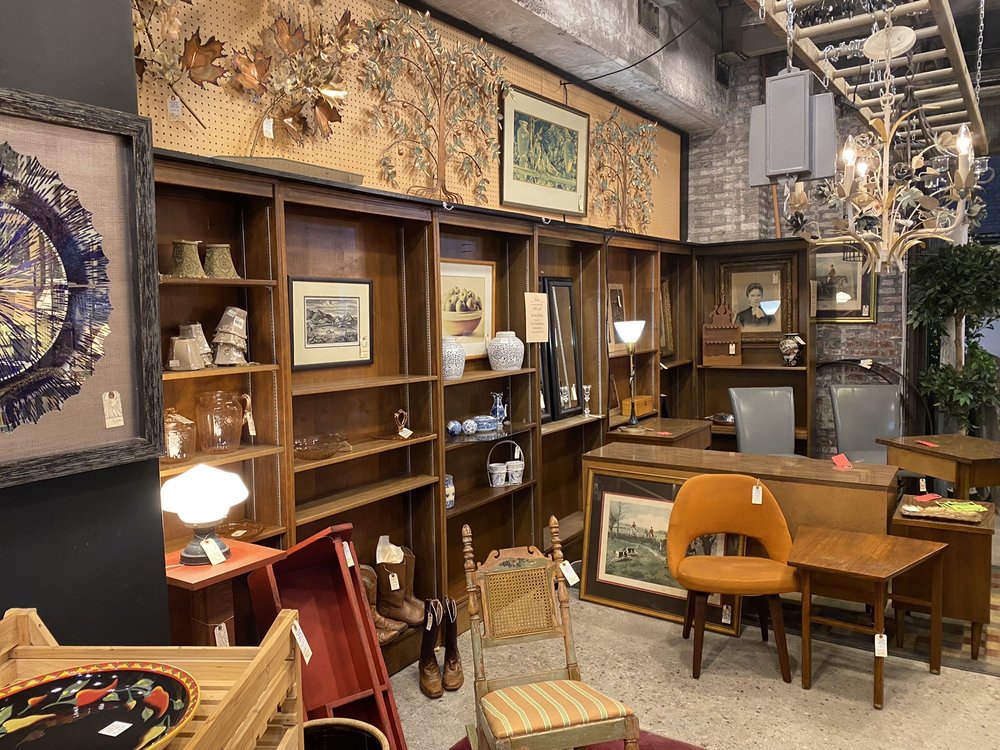 MIDLAND ARTS & ANTIQUES MARKET - Updated August 2024 - 541 Photos & 147