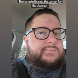 Ducky's Barber Shop