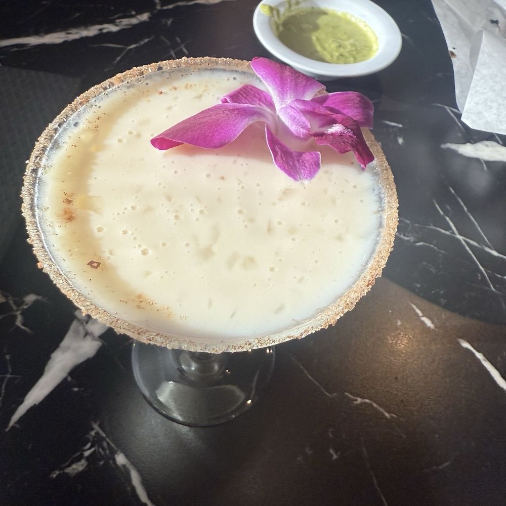 El Buen Pastor - Arroz con leche cocktail - Mexican Near Me - Bakersfield, California El Buen Pastor - Arroz con leche cocktail - Mexican Near Me - Bakersfield, California