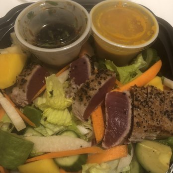 Doc B's Restaurant + Bar - #1 Ahi Tuna Salad - Bars Near Me - Coral Gables, Florida