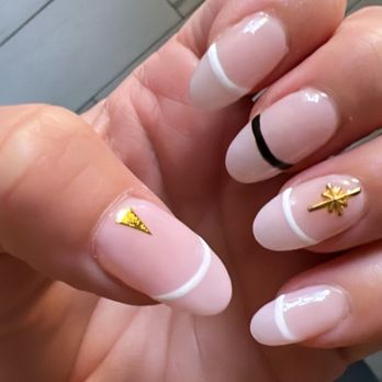 Mai Nail Bar - OBSESSED WITH MY NAILS!! - Nail Salons Near Me - Pasadena, California