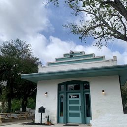 Exterior photo