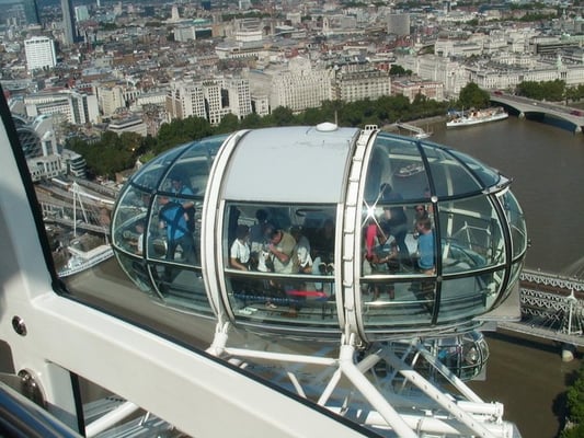 London Eye by null