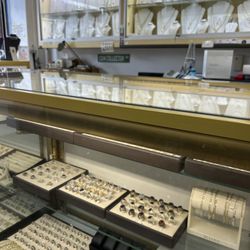 D K M Jewelry - Inside store