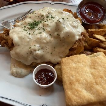 Screen Door Pearl District - Chicken & Biscuits - Southern Near Me - Portland, Oregon