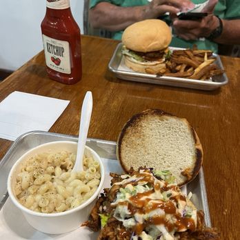 Murray Hillbilly - Fabulous vegan sandwiches - American Near Me - Jacksonville, Florida Murray Hillbilly - Fabulous vegan sandwiches - American Near Me - Jacksonville, Florida