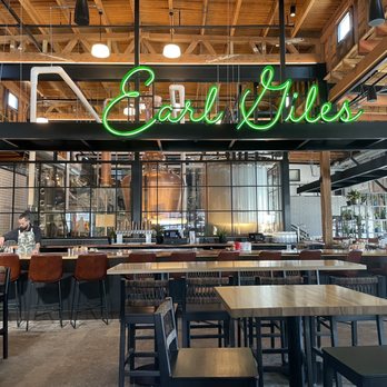Earl Giles Distillery - Distilleries Near Me - Minneapolis, Minnesota