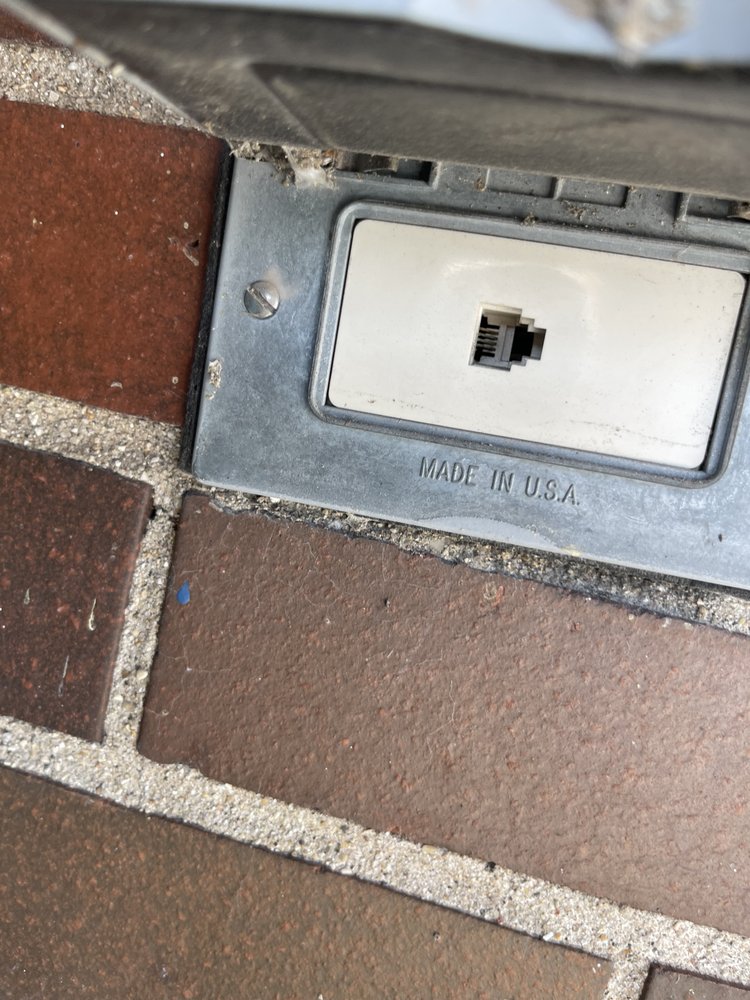 Slide of We Fix Fix